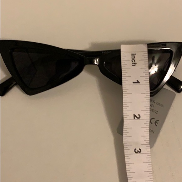 🆕 🆑 SUNGLASSES - Picture 6 of 7